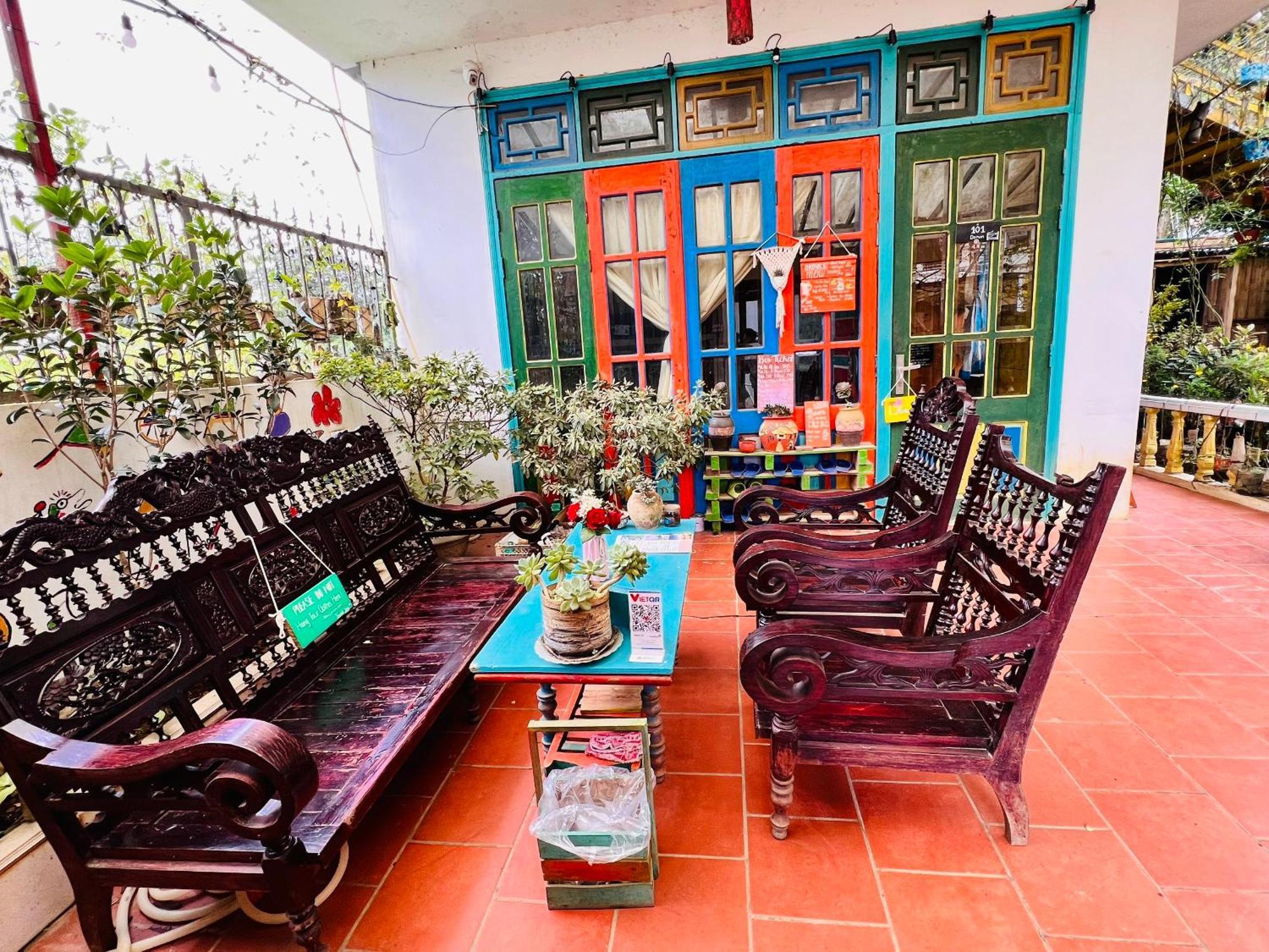Saigonese Trekking House Apartment Sa Pa Exterior photo